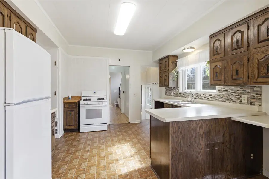 825 Fayal Rd, Eveleth, MN 55734 - #3
