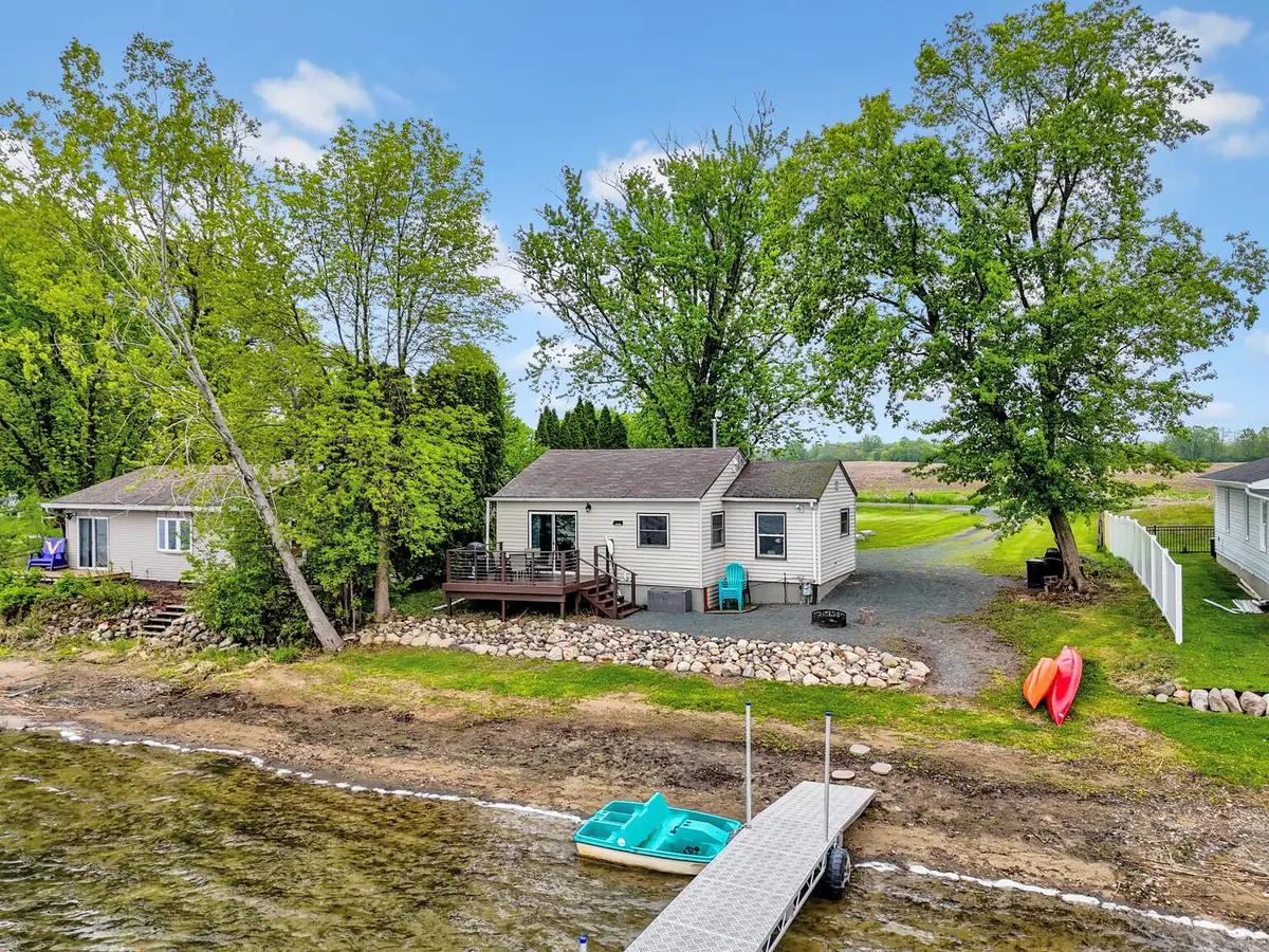 11900 Mentzer Trail, Lindstrom, MN 55045 - #1
