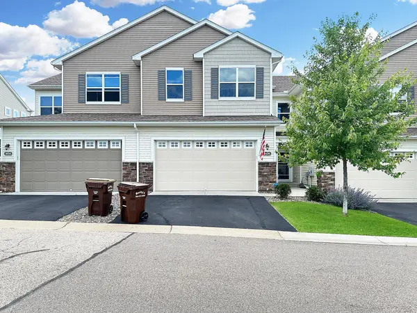 9496 Declaration Drive, Chanhassen, MN 55317
