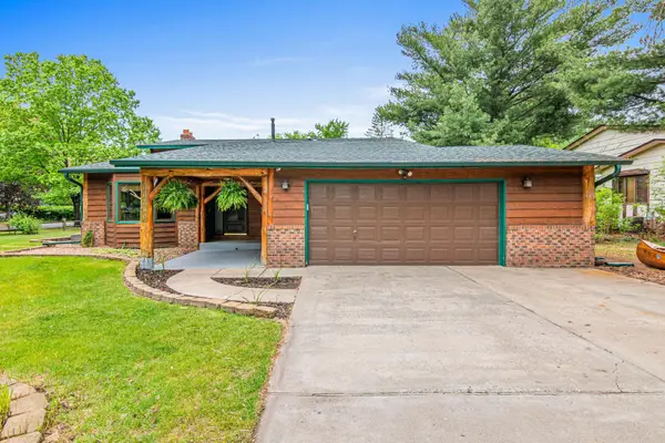 11210 Partridge Street Nw, Coon Rapids, MN 55433