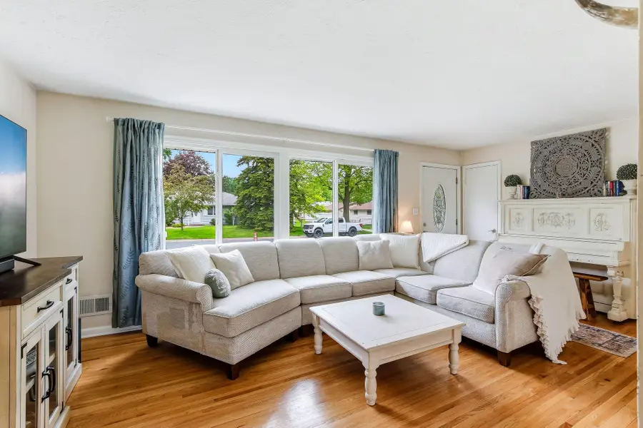 1815 Walnut Street, Hastings, MN 55033 - #2