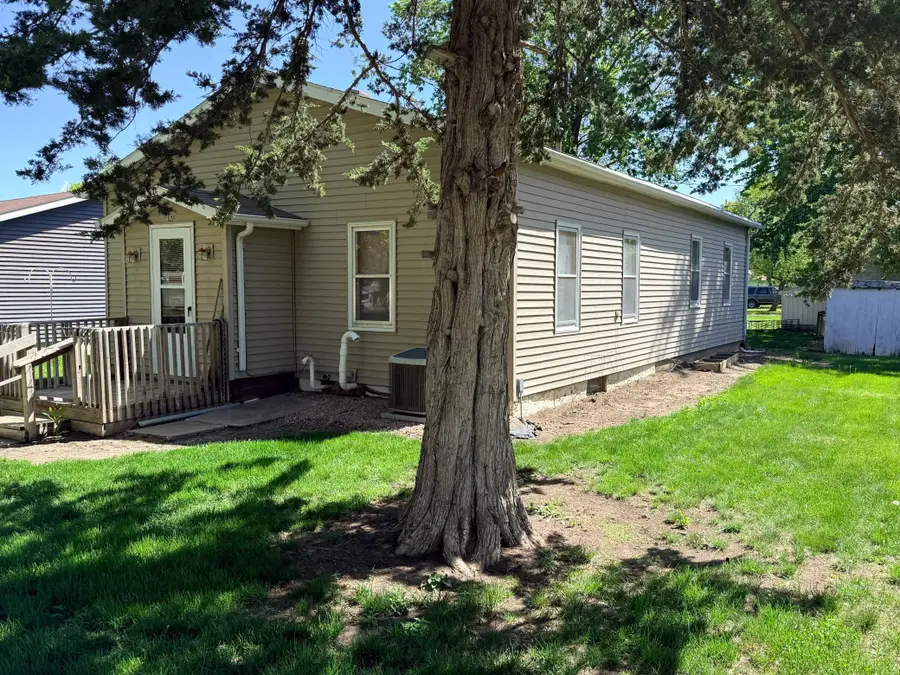 520 6th Street, Walnut Grove, MN 56180 - #2