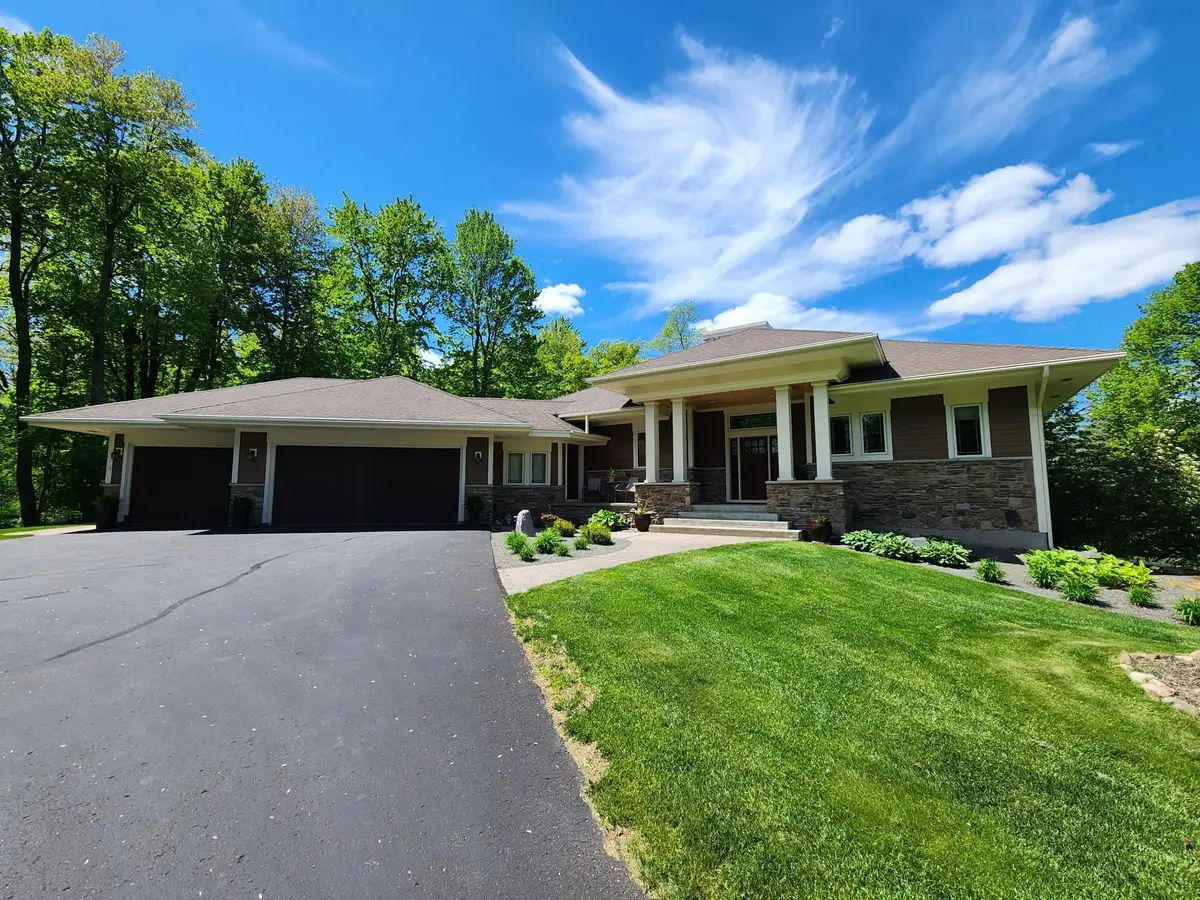 1415 Thelen Farm Trail, Houlton, WI 54082 - #1