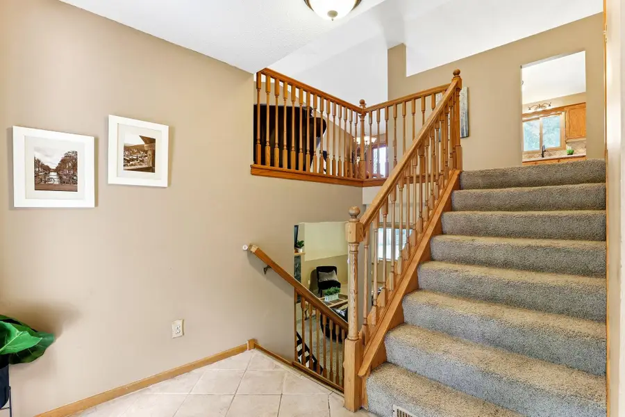 397 Viking Drive E, Little Canada, MN 55117 - #2
