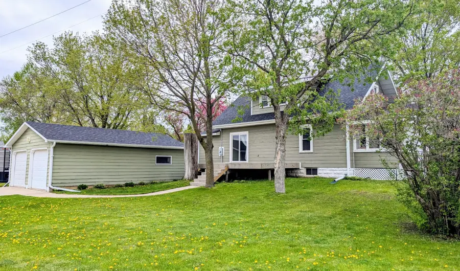 312 Kilburn Street Nw, Bertha, MN 56437 - #2