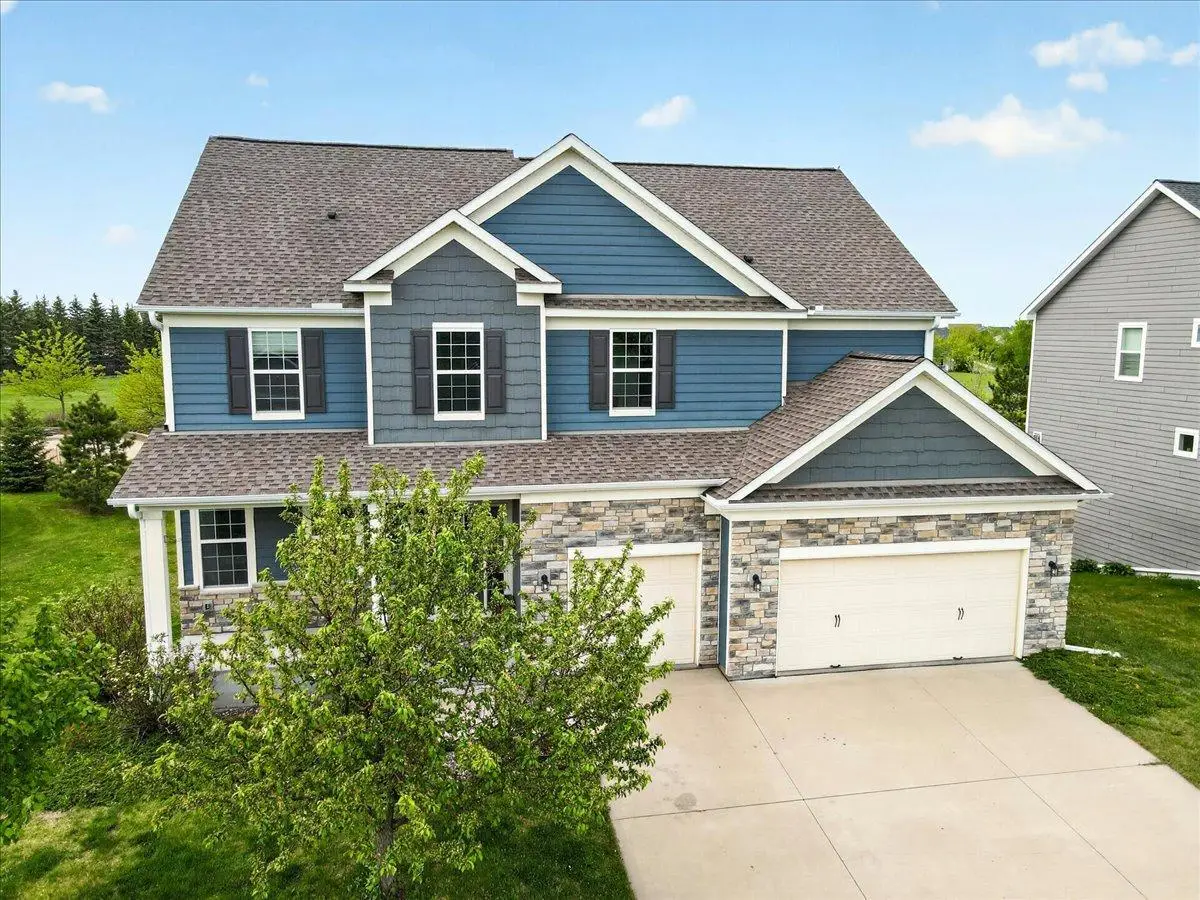 18190 72nd Place N, Maple Grove, MN 55311 - #1