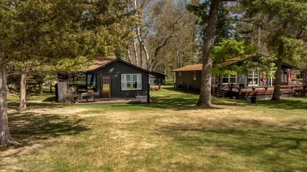 11397 Hillcrest Heights, Crosslake, MN 56442