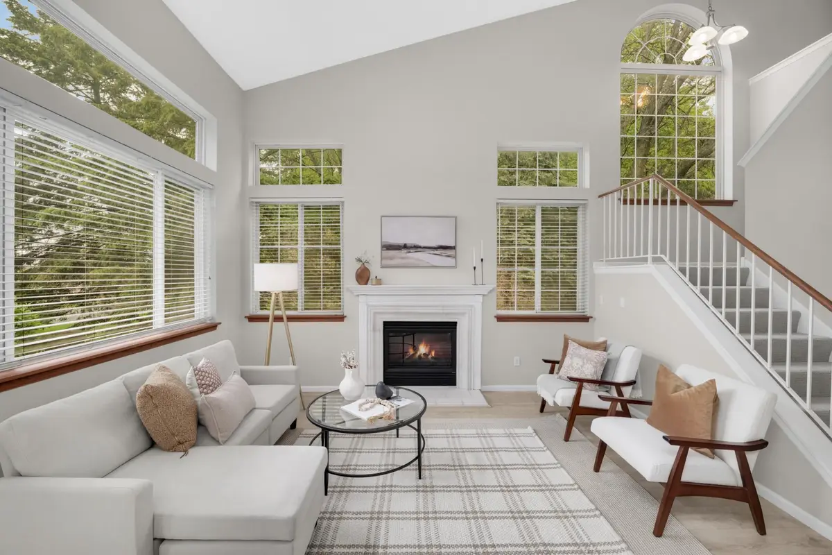 2198 Water Lilly Lane, Eagan, MN 55122 - #1