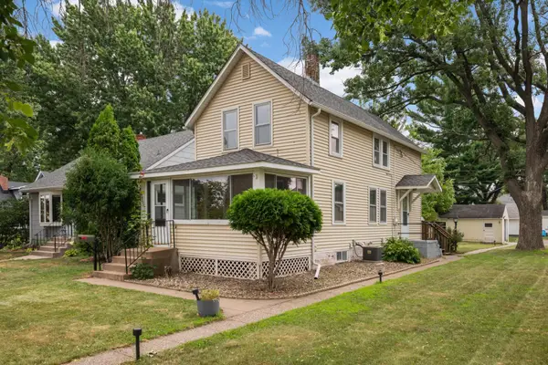 4852 Bloom Avenue, White Bear Lake, MN 55110