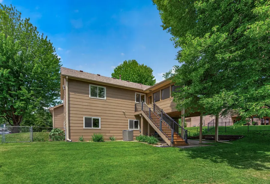 13628 Bryant Place S, Burnsville, MN 55337 - #2