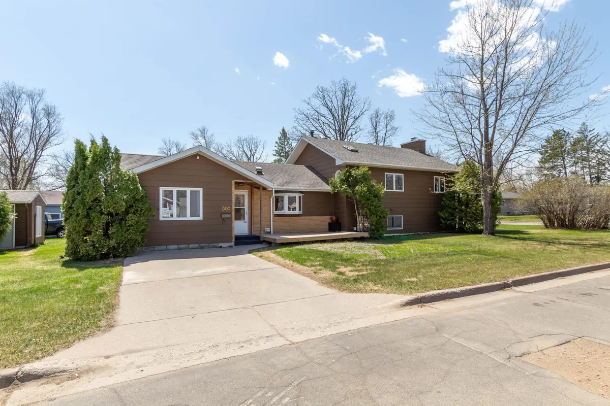 300 27th Street Ne, Bemidji, MN 56601 - #1