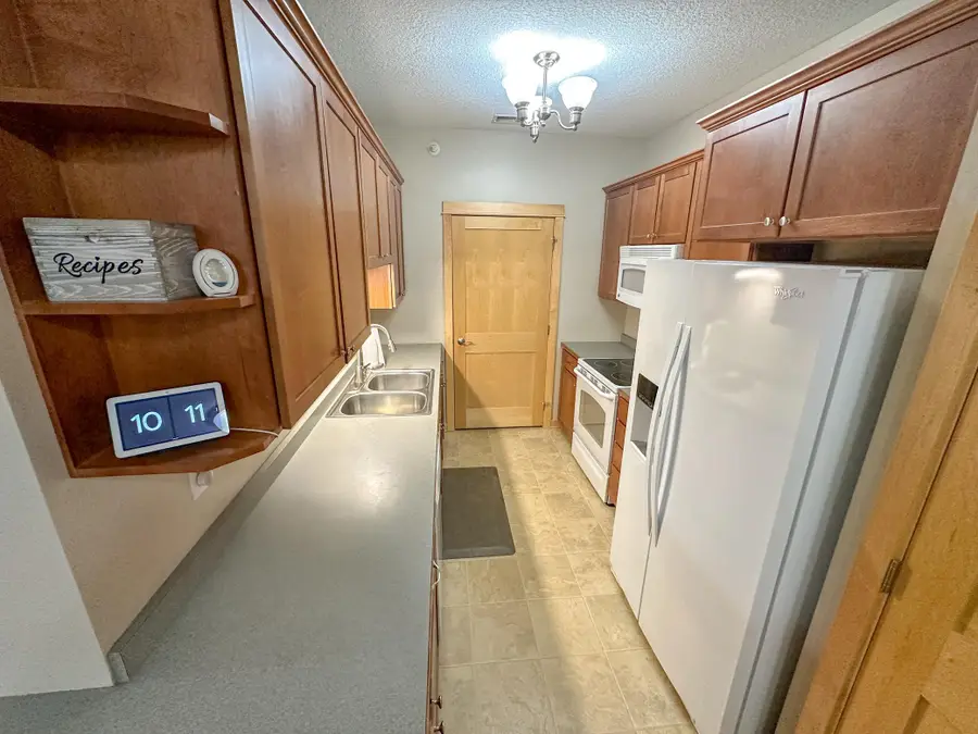 14937 60th Street N #102, Stillwater, MN 55082 - #3