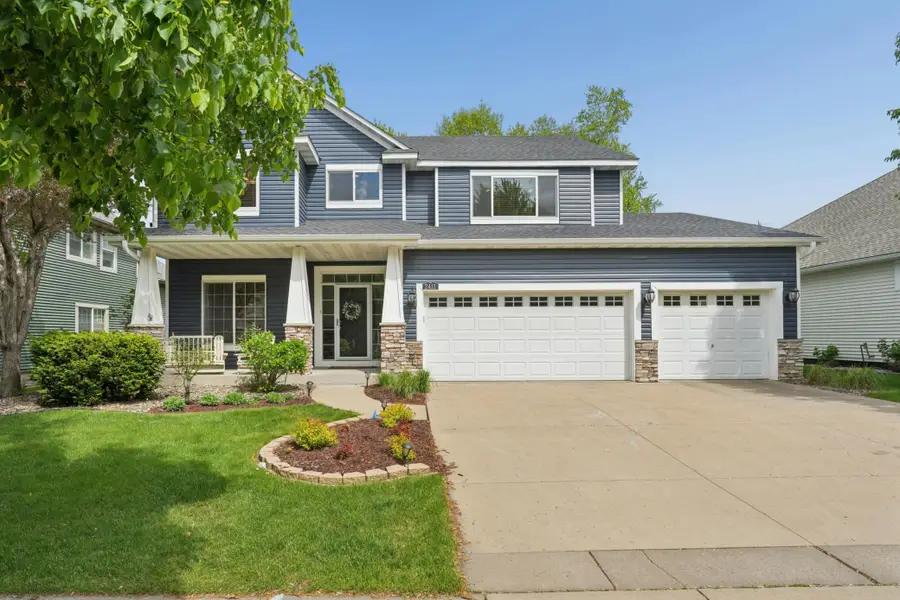 2413 Sandstone Drive, Woodbury, MN 55129 - #2