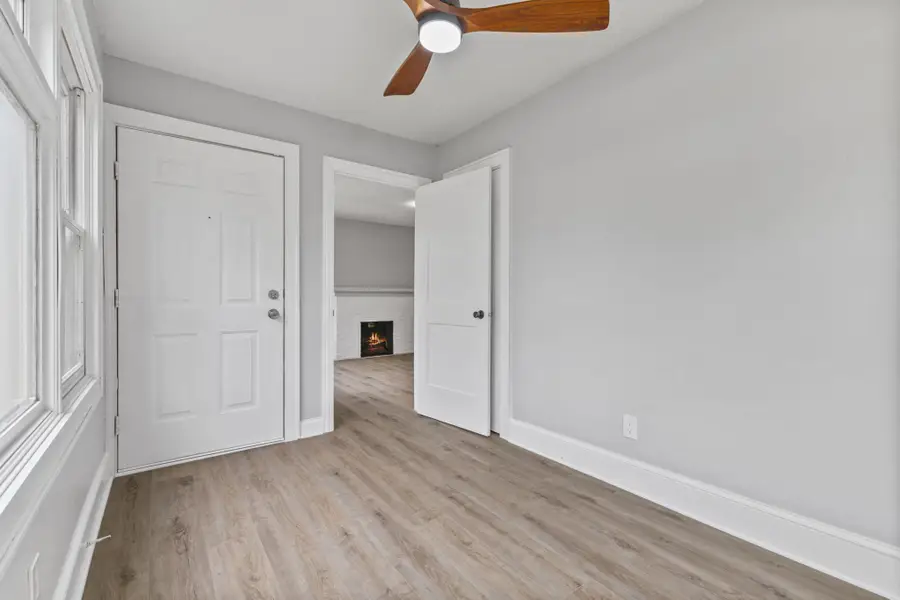 2915 Logan Avenue N, Minneapolis, MN 55411 - #3