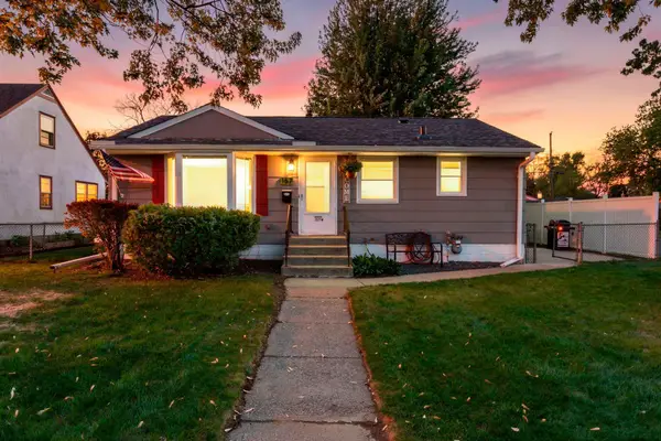 157 Macarthur Street W, South Saint Paul, MN 55075