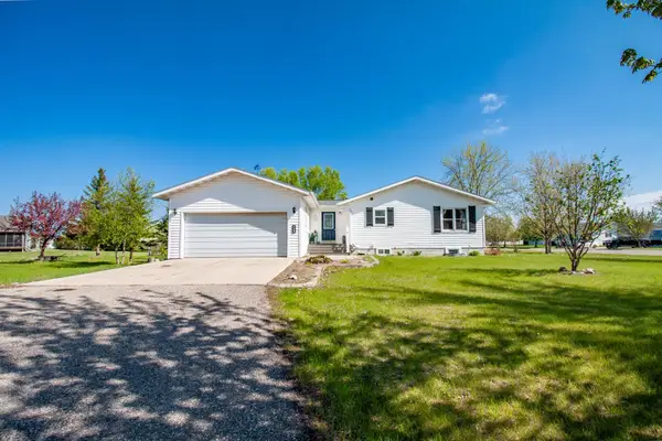 720 6th Drive Nw, Perham, MN 56573