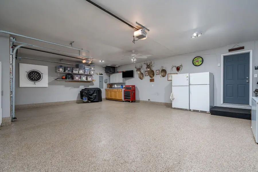 1000 Mulberry Avenue Ne, Montgomery, MN 56069 - #2