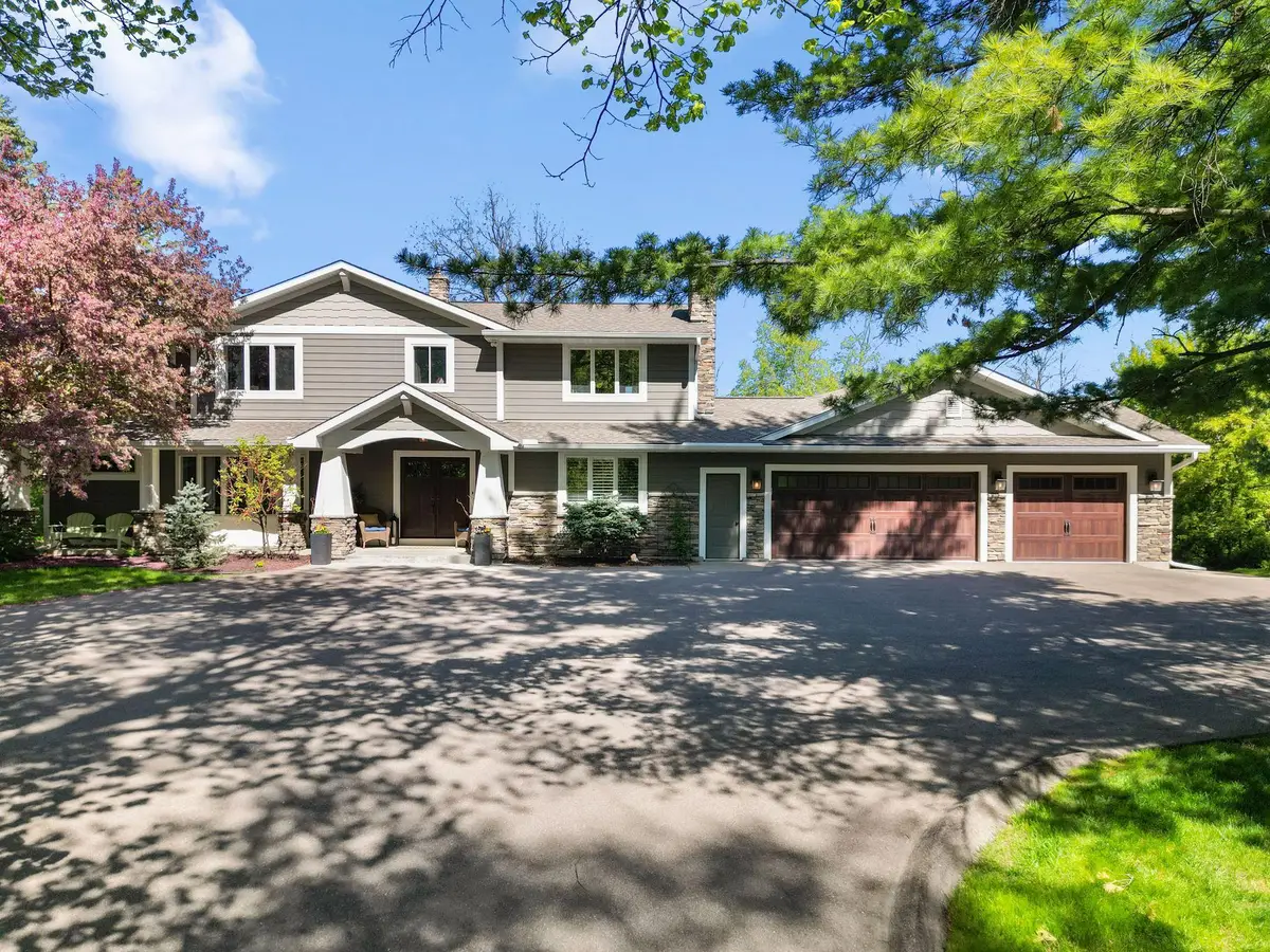 1555 Smith Avenue S, West Saint Paul, MN 55118 - #1