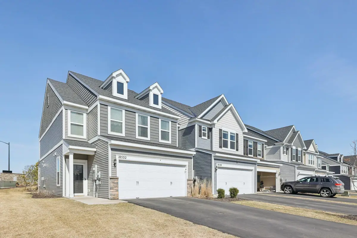 18528 60th Avenue N, Plymouth, MN 55446 - #1