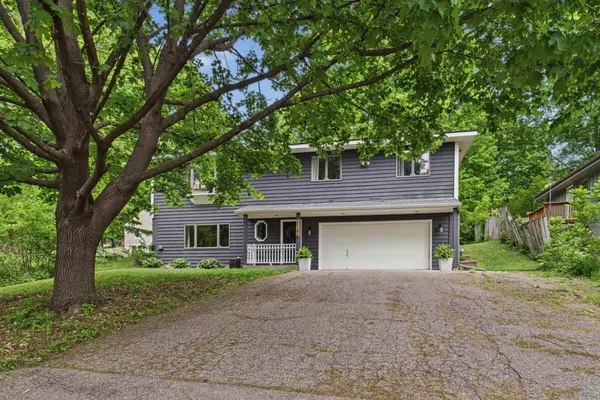 6186 Ridgewood Road, Mound, MN 55364