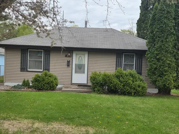 6800 Perry Avenue N, Brooklyn Center, MN 55429