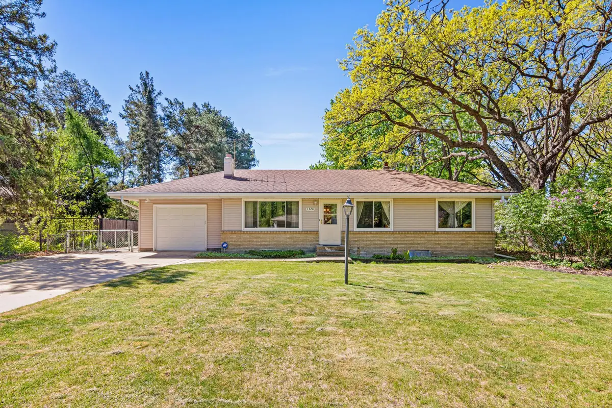 1328 66th Avenue Ne, Fridley, MN 55432 - #1