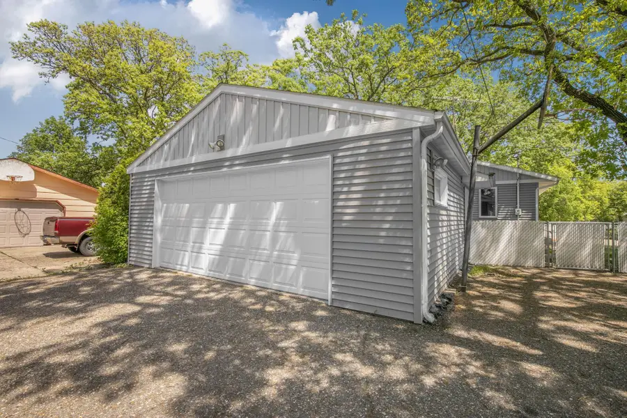 827 10th Avenue Se, Saint Cloud, MN 56304 - #2