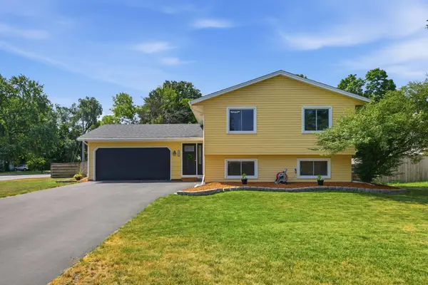 10315 96th Avenue N, Maple Grove, MN 55369