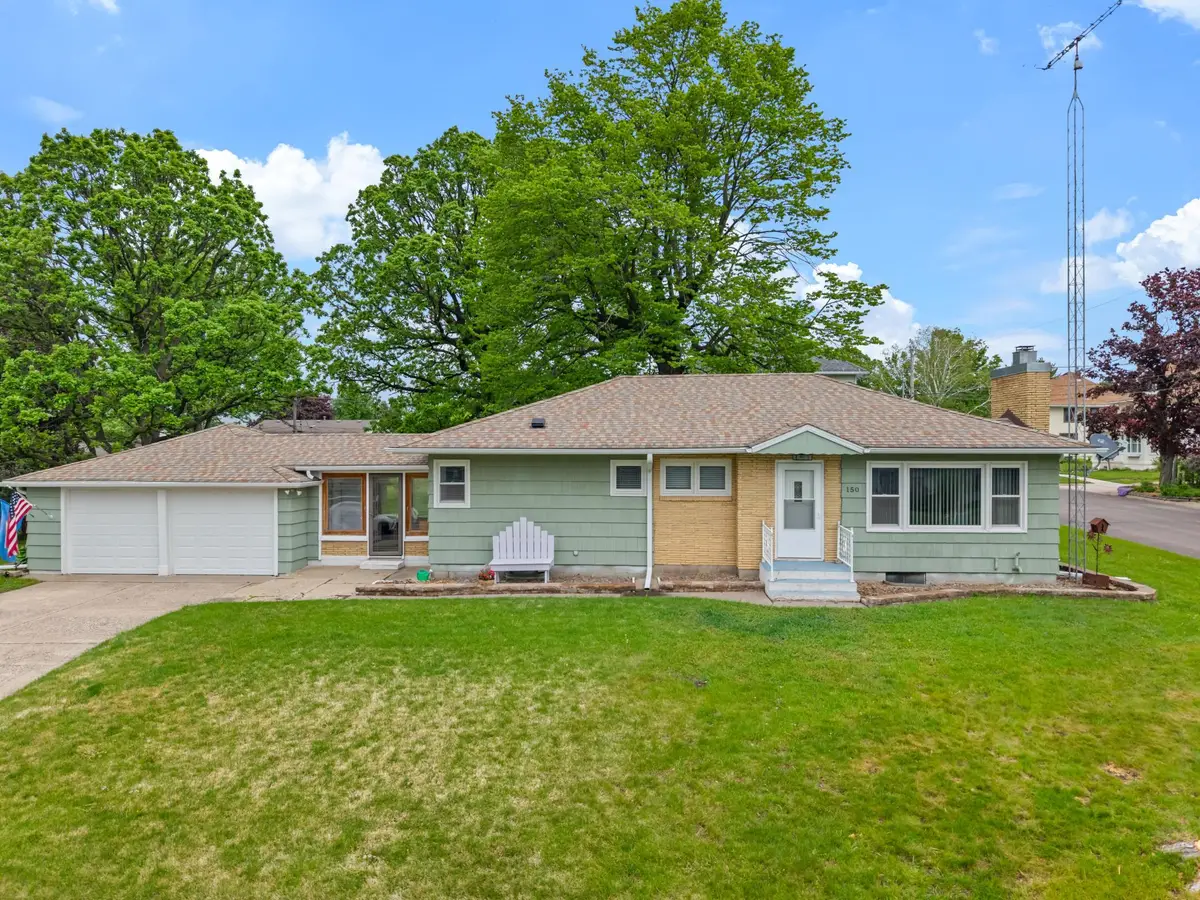 150 2nd Avenue Se, Plainview, MN 55964 - #1