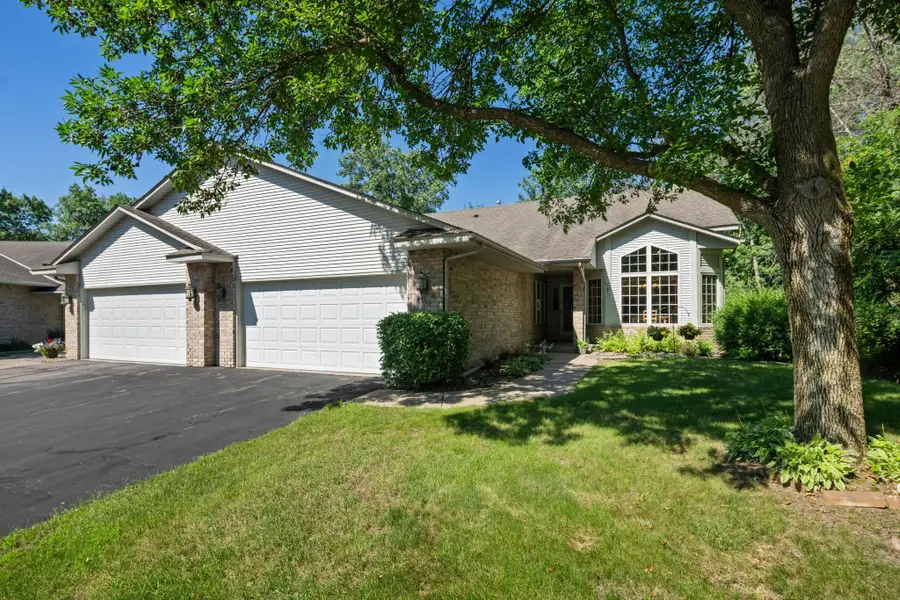12755 Falcon Court, Apple Valley, MN 55124 - #2