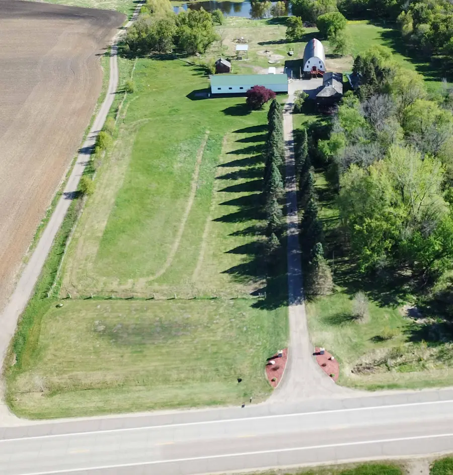 8752 Viking Boulevard Nw, Elk River, MN 55330 - #3
