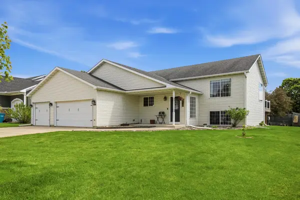 1385 Cottage Lane Se, Owatonna, MN 55060