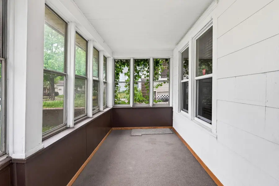 1095 Sims Avenue, Saint Paul, MN 55106 - #2