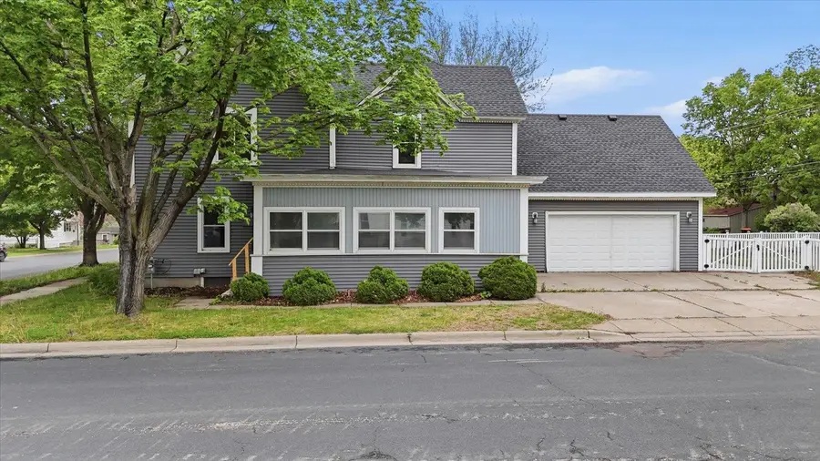 302 3rd Street W, Hastings, MN 55033 - #2