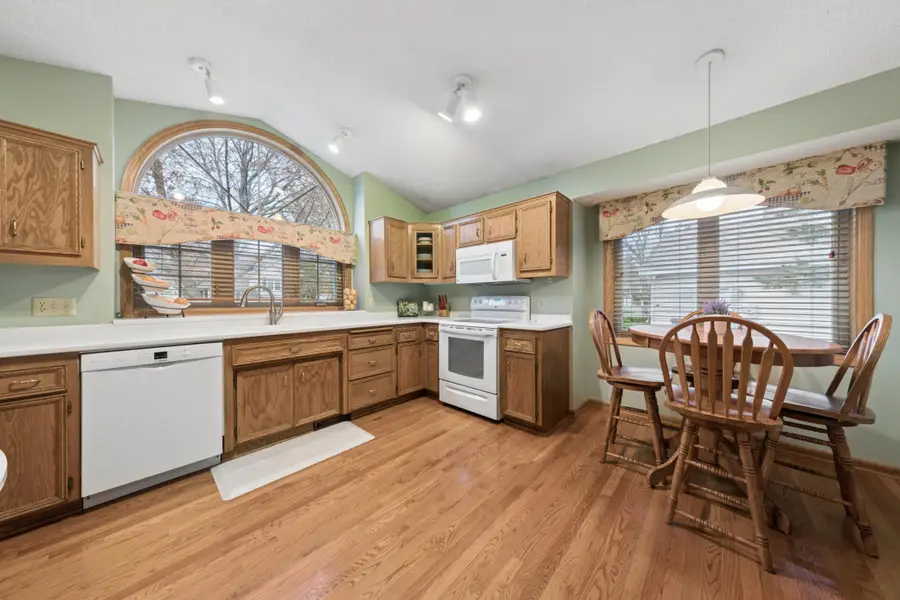 8528 Flamingo Drive, Chanhassen, MN 55317 - #2