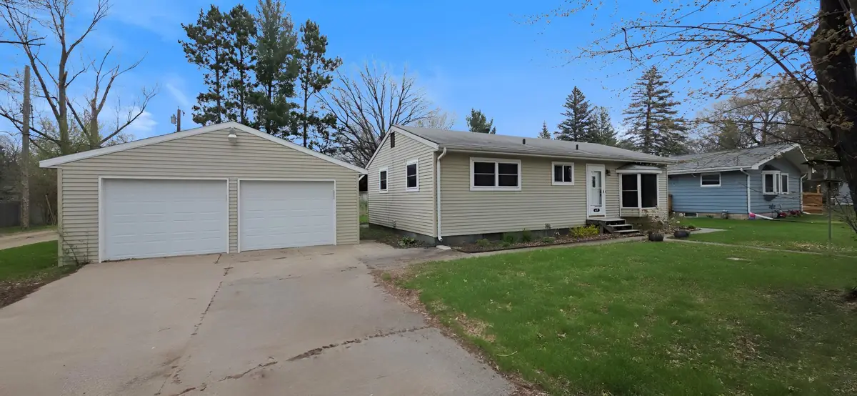 610 8th Avenue Sw, Little Falls, MN 56345 - #1