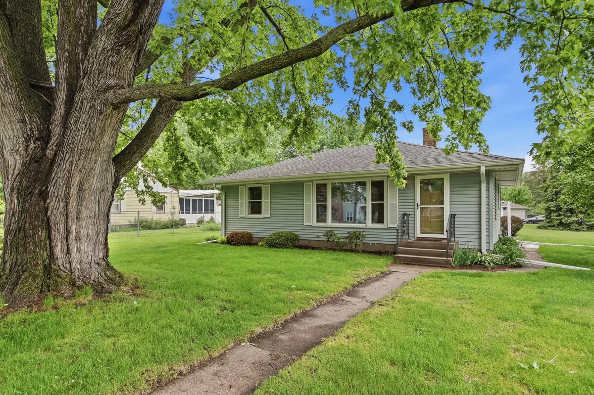 1015 Dionne Street, Roseville, MN 55113 - #1