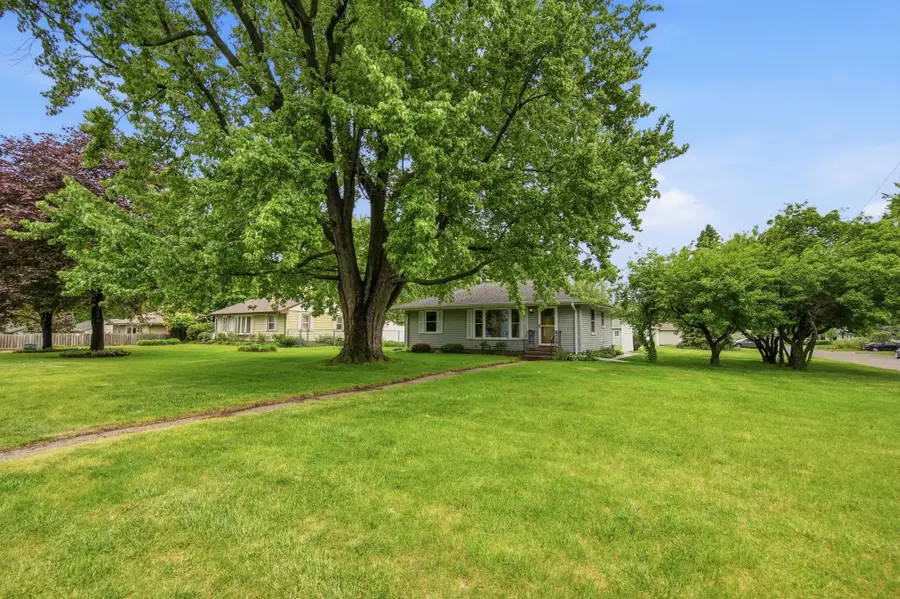 1015 Dionne Street, Roseville, MN 55113 - #2