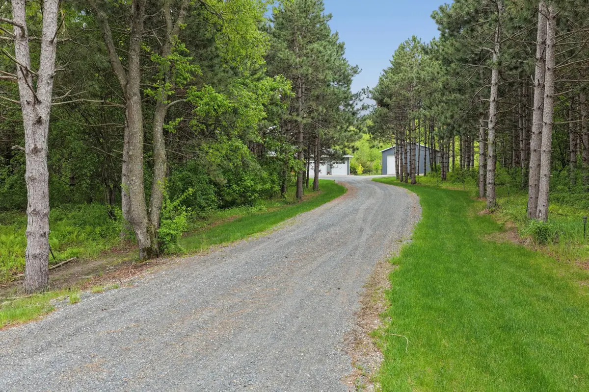 1233 119th Avenue, Roberts, WI 54023 - #1