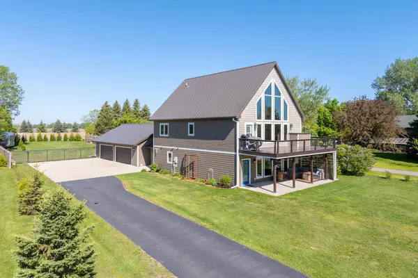 1120 Park Road, Madison Lake, MN 56063