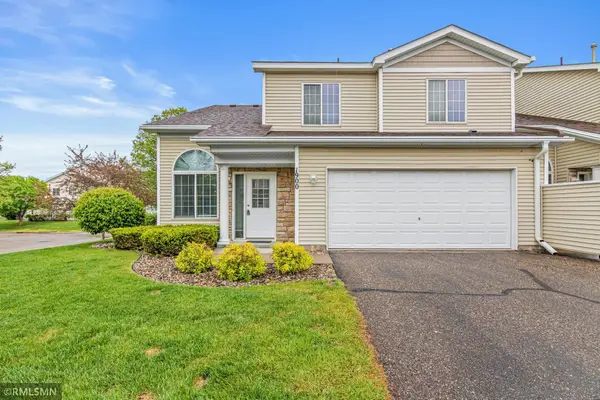 1900 Hawthorne Point, Hudson, WI 54016