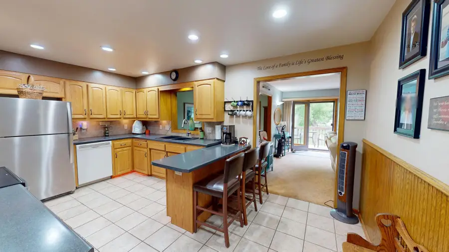 1112 Bridge Avenue, Albert Lea, MN 56007 - #3