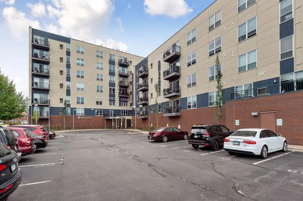 1502 5th Street N #303, Hopkins, MN 55305