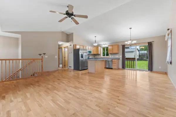 851 Forest City Boulevard Nw, Maple Lake, MN 55358