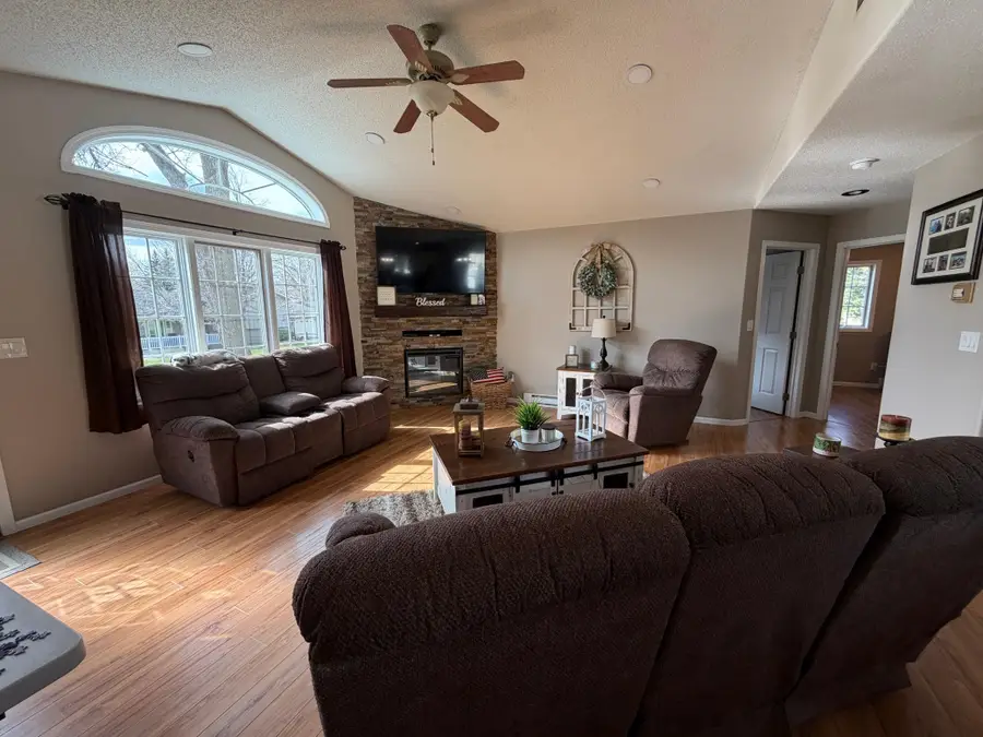 701 Lincoln Street, Lisbon, ND 58054 - #2