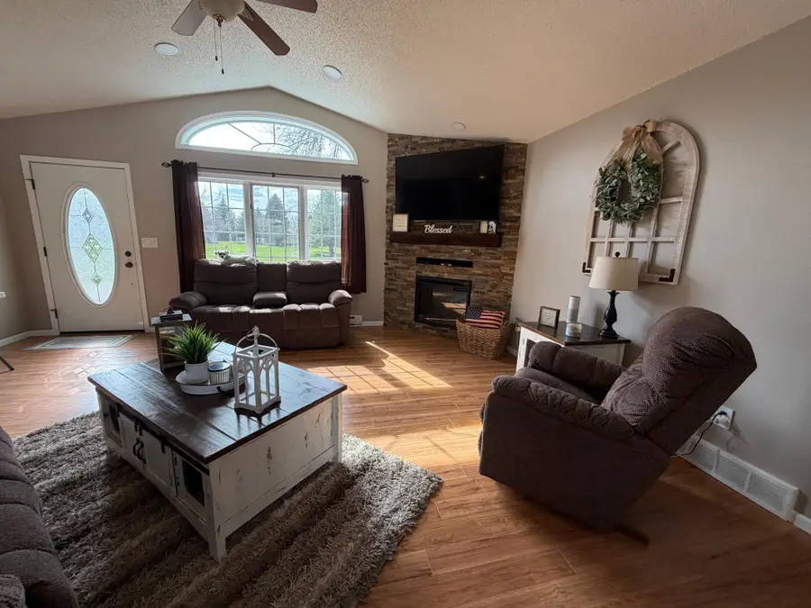 701 Lincoln Street, Lisbon, ND 58054 - #3