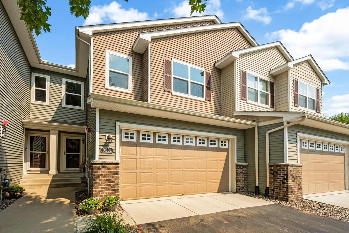 9531 Declaration Drive, Chanhassen, MN 55317 - #1