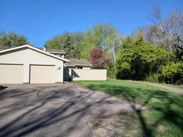 1074 Carmel Court, Shoreview, MN 55126