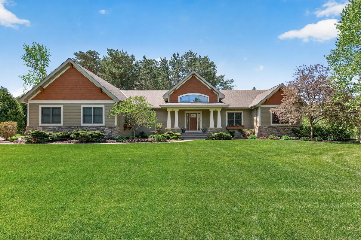 5784 Lily Avenue N, Lake Elmo, MN 55042 - #1
