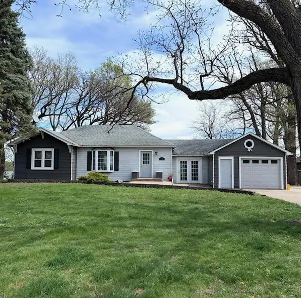 775 Shoreacres Drive, Fairmont, MN 56031